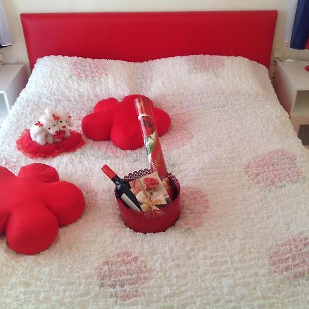 Myparalia Apartament ***** Bagian luar foto