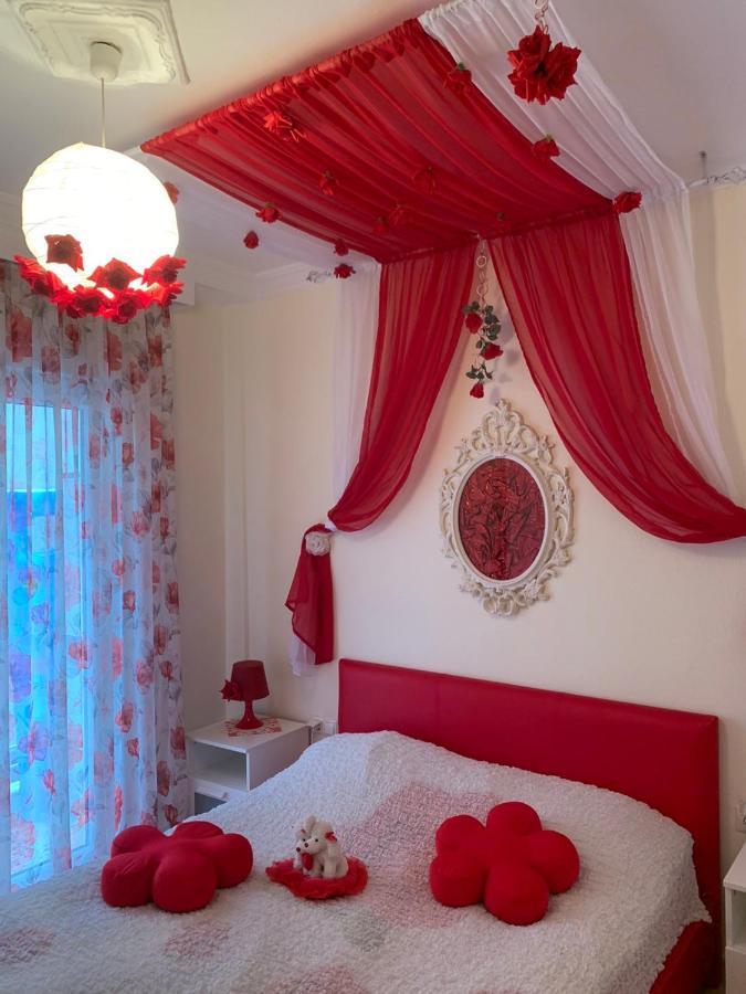 Myparalia Apartament ***** Bagian luar foto