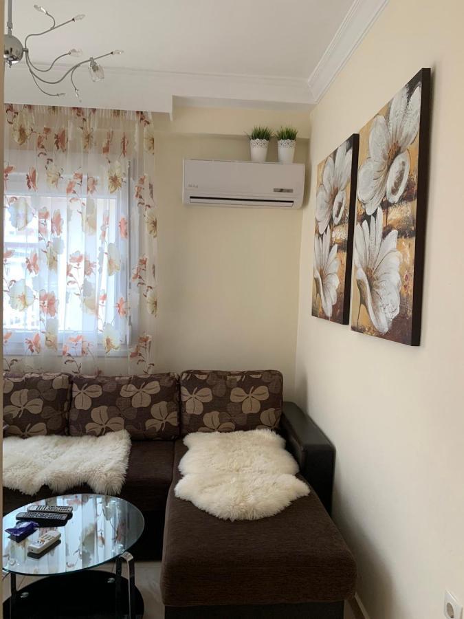 Myparalia Apartament ***** Bagian luar foto