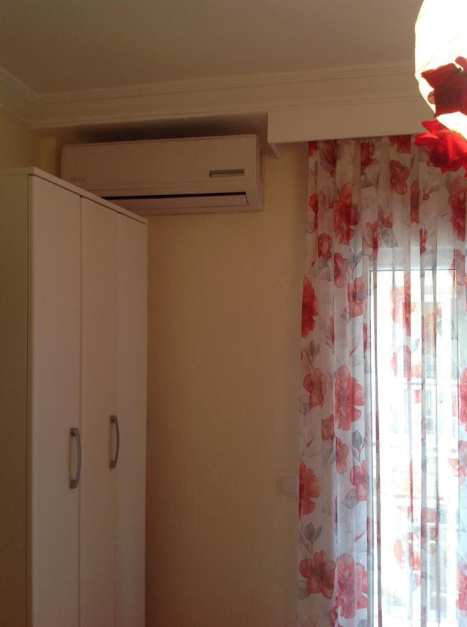 Myparalia Apartament ***** Bagian luar foto