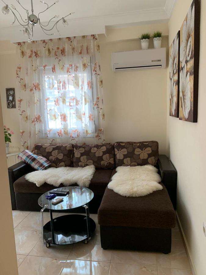 Myparalia Apartament ***** Bagian luar foto